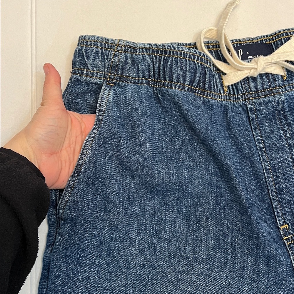 GAP WIDE LEG HIGH RISE PULL ON DENIM JEANS SIZE LARGE - Picture 10 of 16